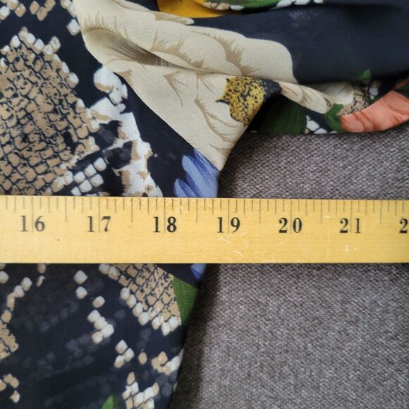 Cabi S Navy Snake Charmer Floral Reptile Print Long Sleeve Buttoned Blouse 693 - Picture 8 of 10